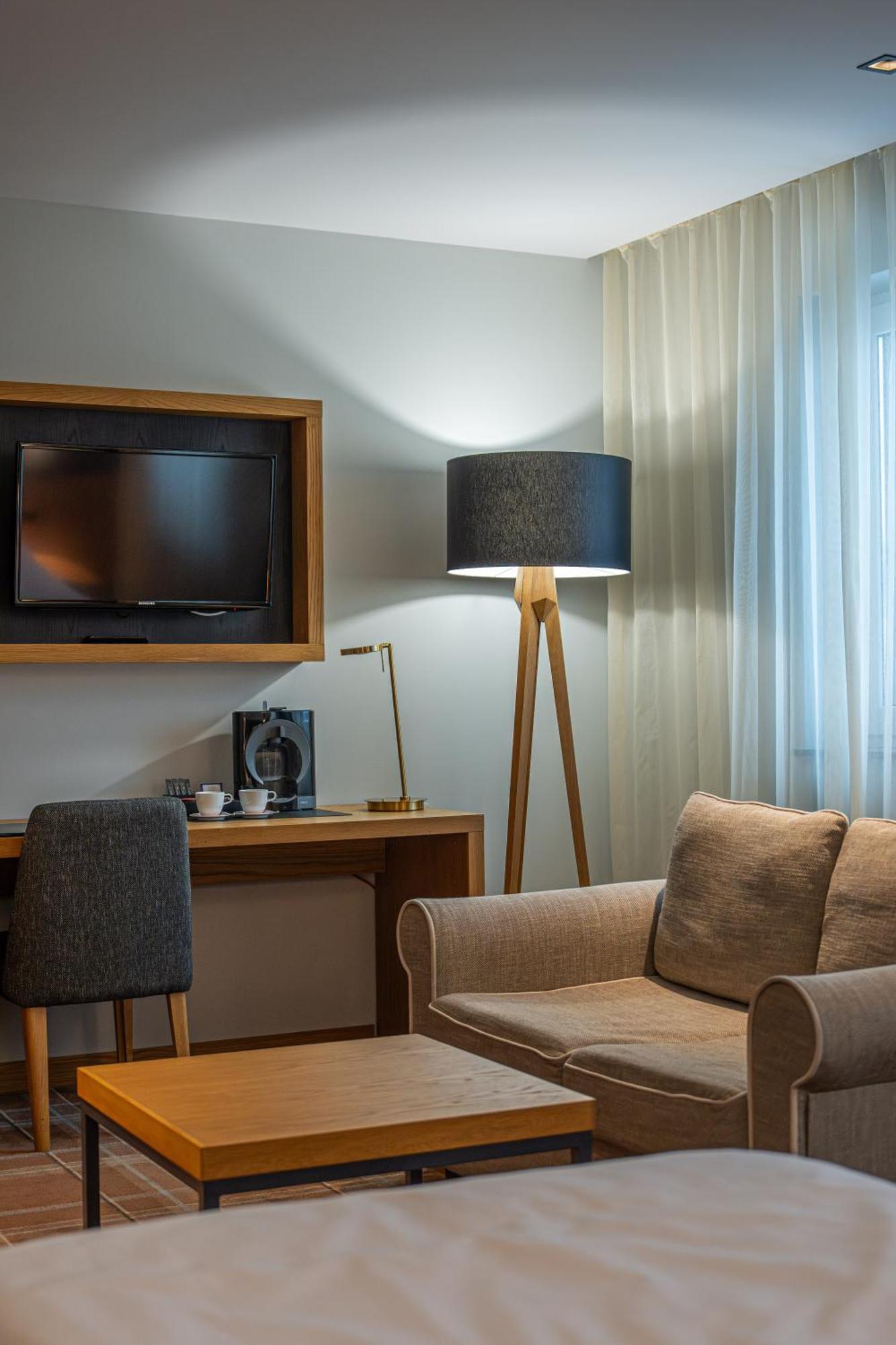 Hvd Grand Hotel Suhl Business & Leisure Kültér fotó