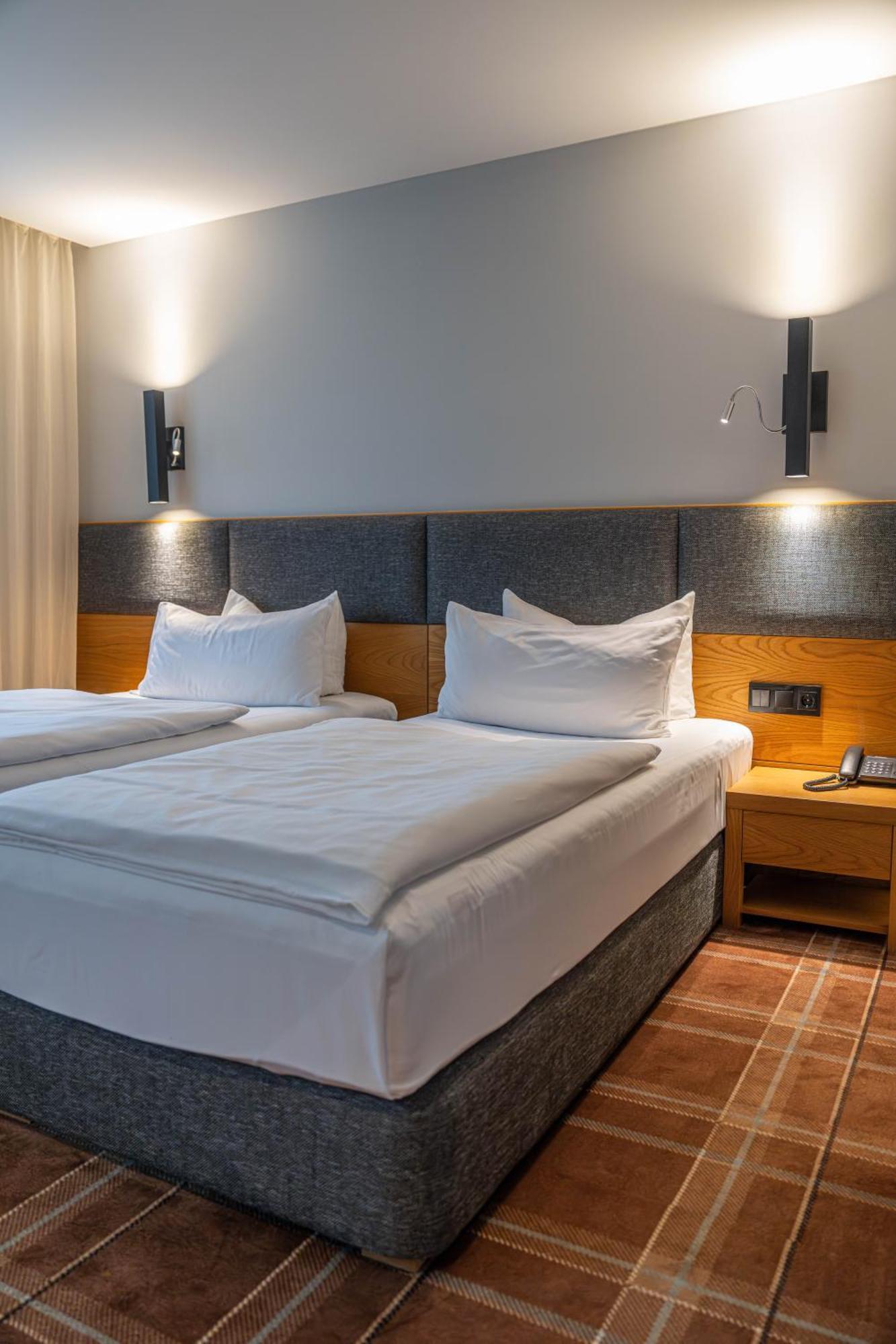 Hvd Grand Hotel Suhl Business & Leisure Kültér fotó