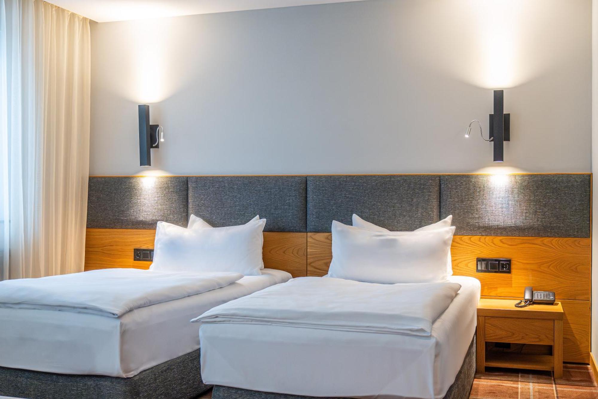 Hvd Grand Hotel Suhl Business & Leisure Kültér fotó